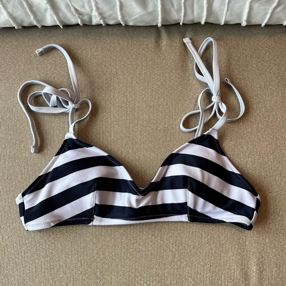 Aerie Navy Blue Striped Scoop Bikini Top Adjustable Tie Straps Size XS